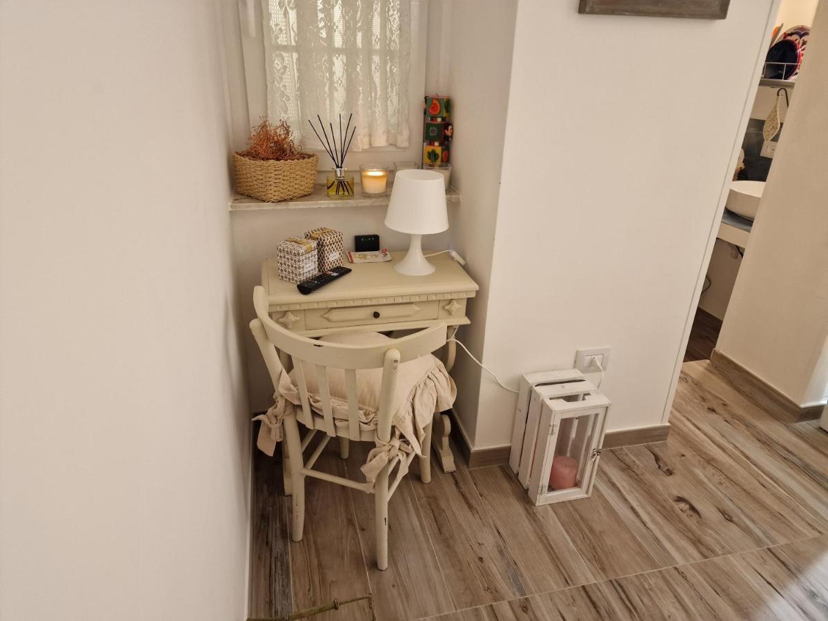 Case Di Paola Via Melo Appartamenti Bari Exteriör bild